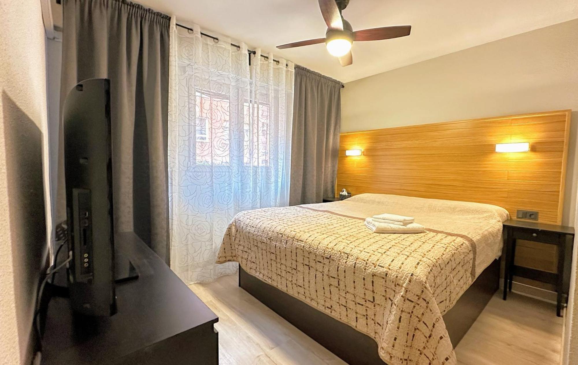 Apartment Monfort Valencia Buitenkant foto